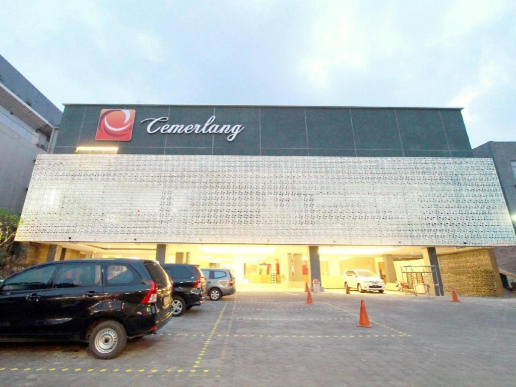 Cemerlang 3* Bandung